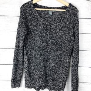 Quinn Zipper Hem Gray Black Knit Crewneck